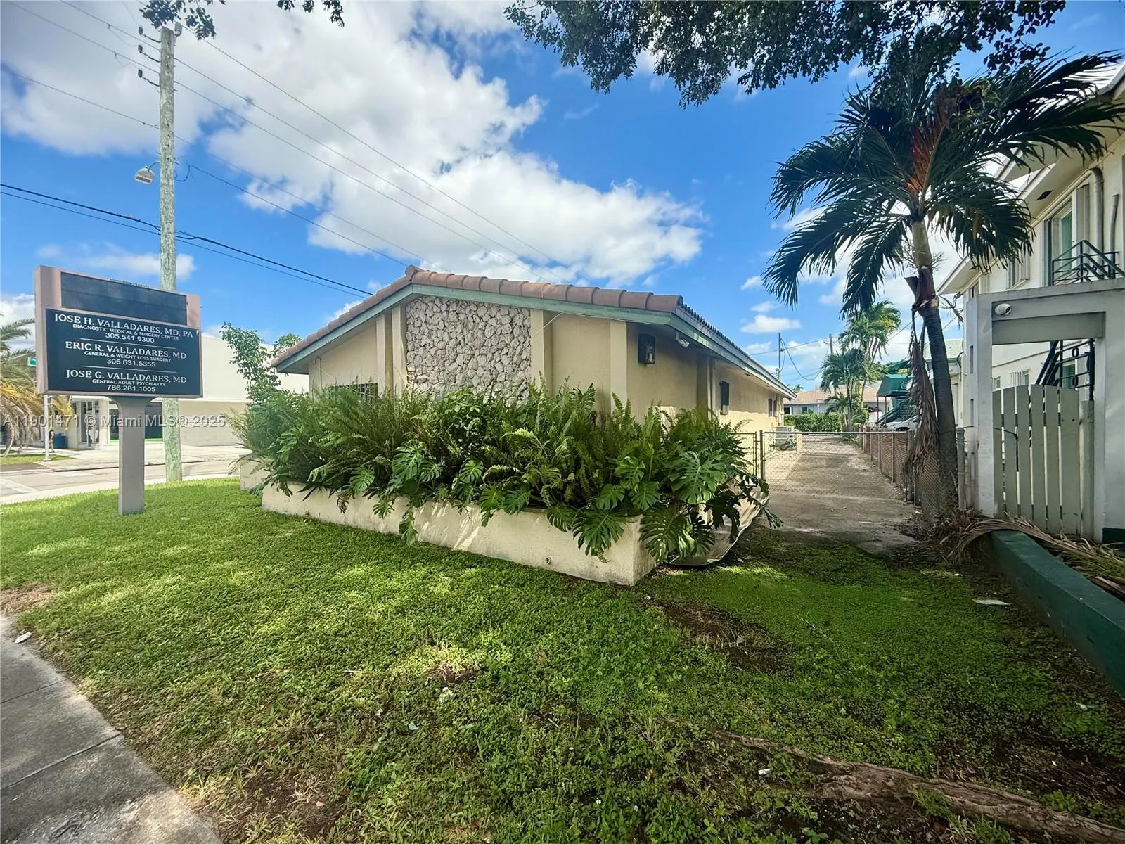 2660 Sw 3rd St, Miami, Florida 33135, Miami, Florida 33135, ,Commercial Sale,For Sale,2660 Sw 3rd St, Miami, Florida 33135,A11901471