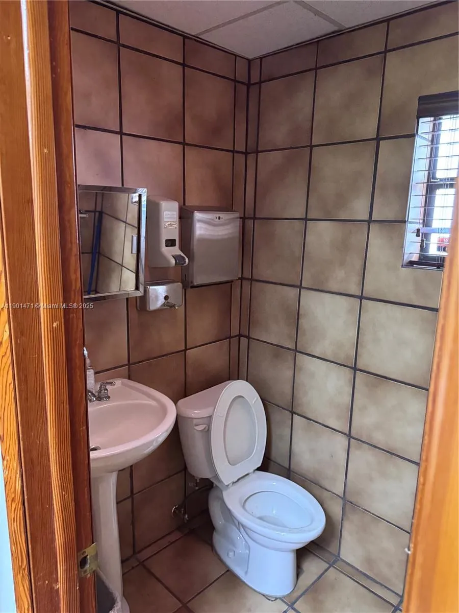 2660 Sw 3rd St, Miami, Florida 33135, Miami, Florida 33135, ,Commercial Sale,For Sale,2660 Sw 3rd St, Miami, Florida 33135,A11901471