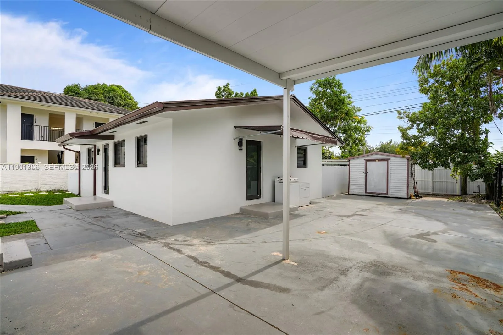 160 E 34th St, Hialeah, Florida 33013, Hialeah, Florida 33013, ,Residential Income,For Sale,160 E 34th St, Hialeah, Florida 33013,A11901306