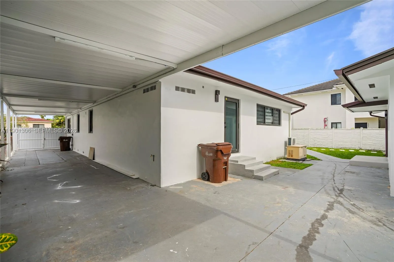 160 E 34th St, Hialeah, Florida 33013, Hialeah, Florida 33013, ,Residential Income,For Sale,160 E 34th St, Hialeah, Florida 33013,A11901306