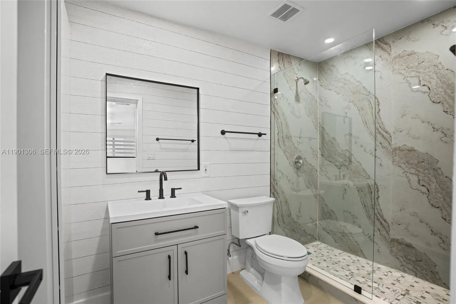 160 E 34th St, Hialeah, Florida 33013, Hialeah, Florida 33013, ,Residential Income,For Sale,160 E 34th St, Hialeah, Florida 33013,A11901306