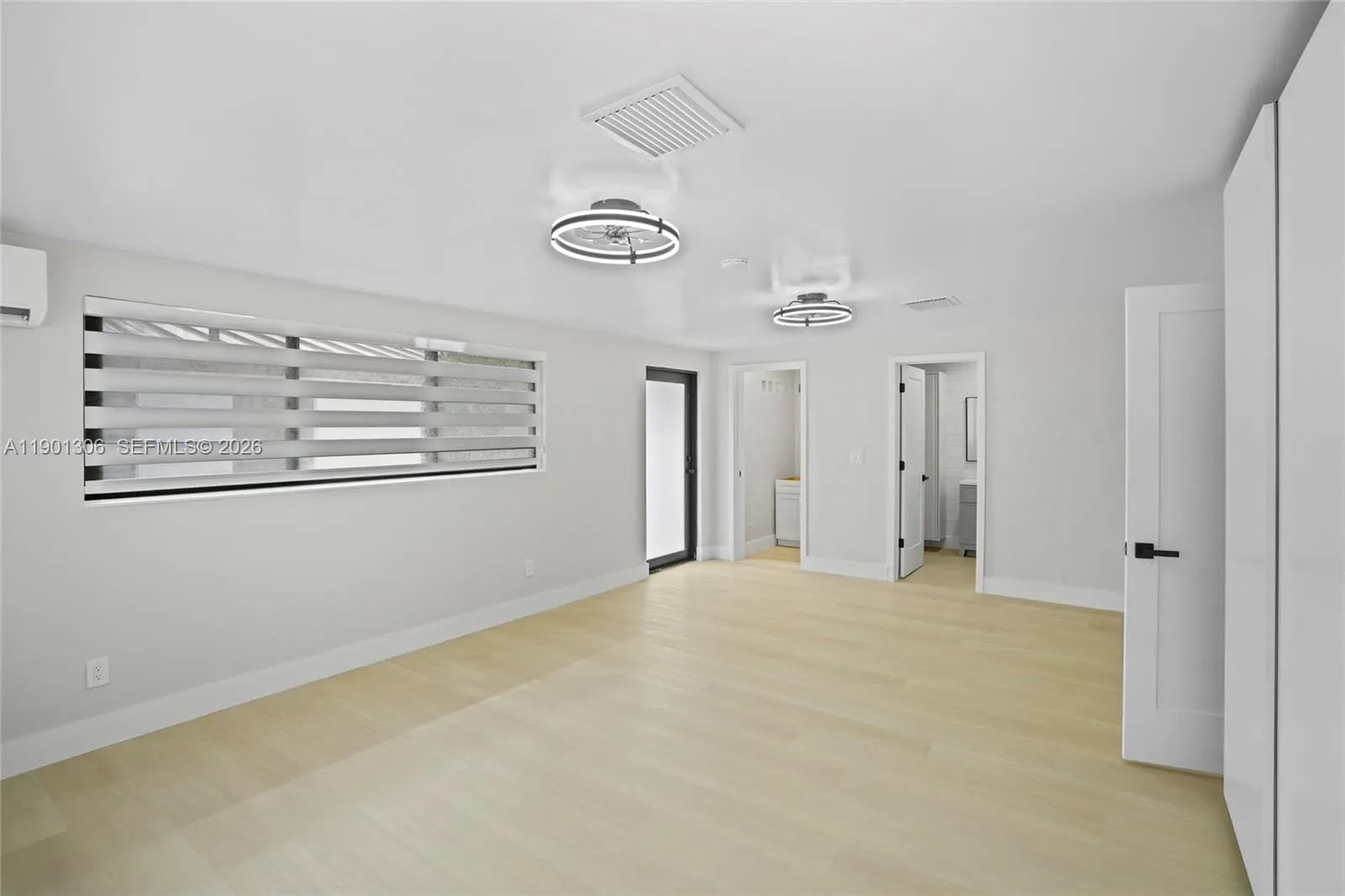 160 E 34th St, Hialeah, Florida 33013, Hialeah, Florida 33013, ,Residential Income,For Sale,160 E 34th St, Hialeah, Florida 33013,A11901306