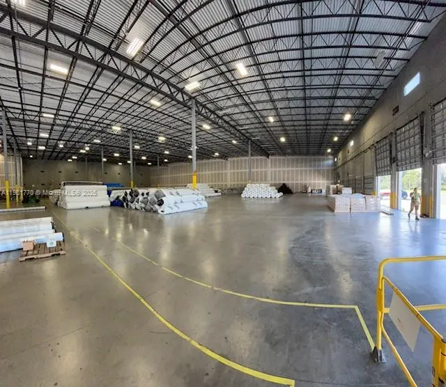 3501 Sw 46th Ave, Davie, Florida 33314, Davie, Florida 33314, ,Commercial Lease,For Rent,3501 Sw 46th Ave, Davie, Florida 33314,A11901770