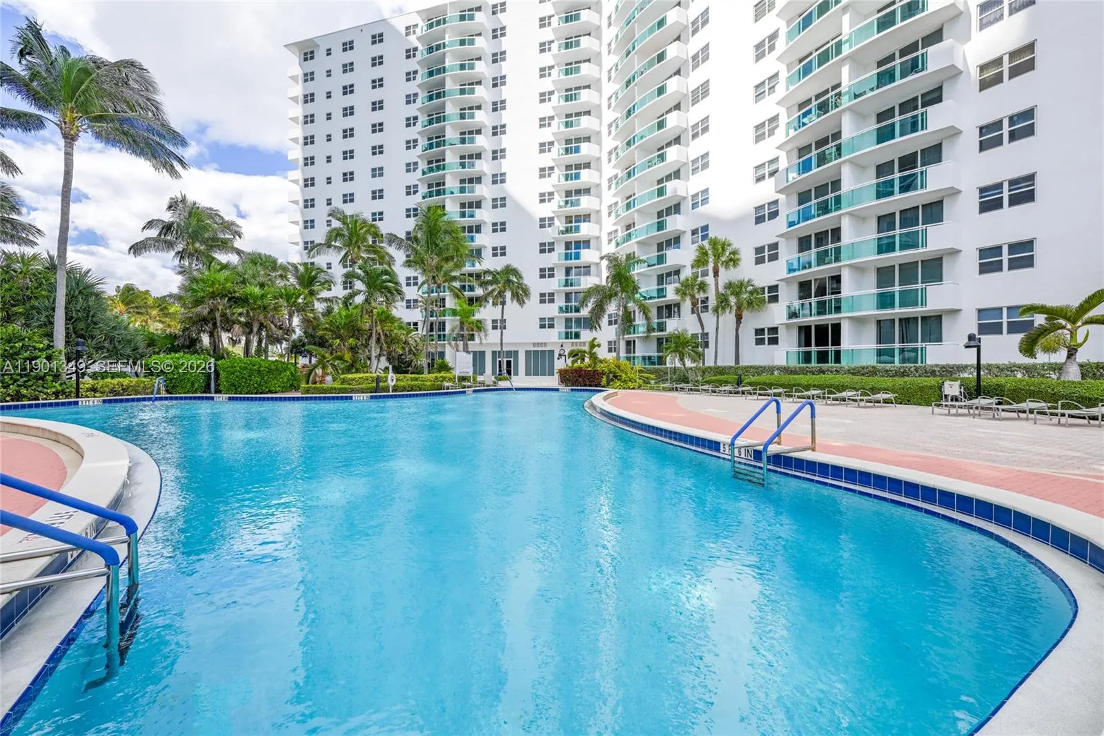 3001 S Ocean Dr 1513, Hollywood, Florida 33019, Hollywood, Florida 33019, 2 Bedrooms Bedrooms, ,2 BathroomsBathrooms,Residential,For Sale,3001 S Ocean Dr 1513, Hollywood, Florida 33019,A11901349