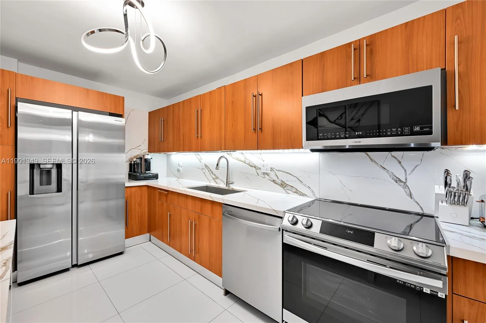 3001 S Ocean Dr 1513, Hollywood, Florida 33019, Hollywood, Florida 33019, 2 Bedrooms Bedrooms, ,2 BathroomsBathrooms,Residential,For Sale,3001 S Ocean Dr 1513, Hollywood, Florida 33019,A11901349