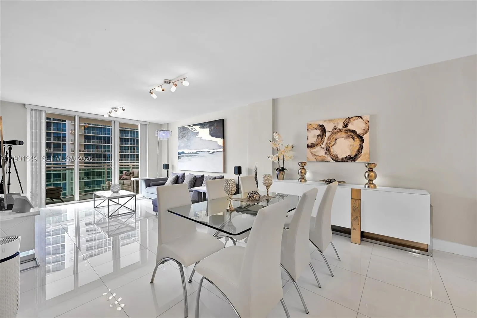 3001 S Ocean Dr 1513, Hollywood, Florida 33019, Hollywood, Florida 33019, 2 Bedrooms Bedrooms, ,2 BathroomsBathrooms,Residential,For Sale,3001 S Ocean Dr 1513, Hollywood, Florida 33019,A11901349