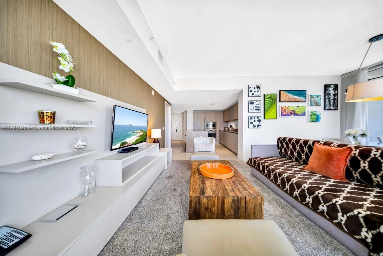 4111 S Ocean Dr 1212, Hollywood, Florida 33019, Hollywood, Florida 33019, 1 Bedroom Bedrooms, ,1 BathroomBathrooms,Residential,For Sale,4111 S Ocean Dr 1212, Hollywood, Florida 33019,A11901825