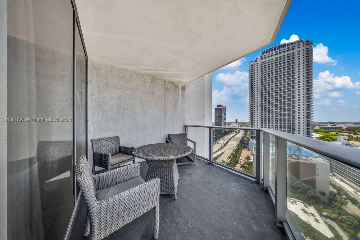 4111 S Ocean Dr 1212, Hollywood, Florida 33019, Hollywood, Florida 33019, 1 Bedroom Bedrooms, ,1 BathroomBathrooms,Residential,For Sale,4111 S Ocean Dr 1212, Hollywood, Florida 33019,A11901825