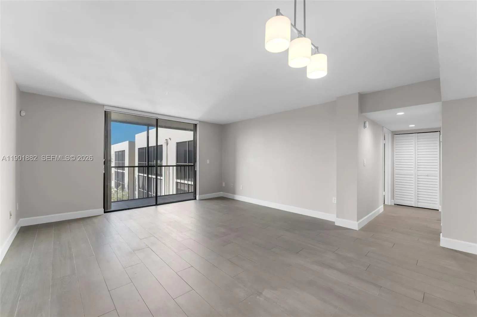 8045 Sw 107th Ave 303, Miami, Florida 33173, Miami, Florida 33173, 2 Bedrooms Bedrooms, ,2 BathroomsBathrooms,Residential Lease,For Rent,8045 Sw 107th Ave 303, Miami, Florida 33173,A11901882