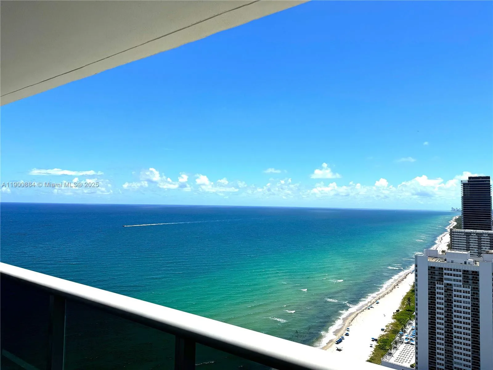 1830 S Ocean Dr 3303, Hallandale Beach, Florida 33, Hallandale Beach, Florida 33009, 3 Bedrooms Bedrooms, ,3 BathroomsBathrooms,Residential,For Sale,1830 S Ocean Dr 3303, Hallandale Beach, Florida 33,A11900884