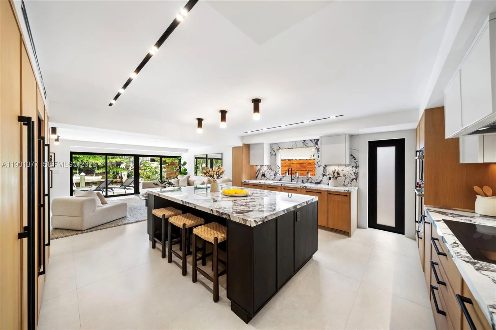 1815 Fairhaven Pl, Miami, Florida 33133, Miami, Florida 33133, 4 Bedrooms Bedrooms, ,4 BathroomsBathrooms,Residential,For Sale,1815 Fairhaven Pl, Miami, Florida 33133,A11901377