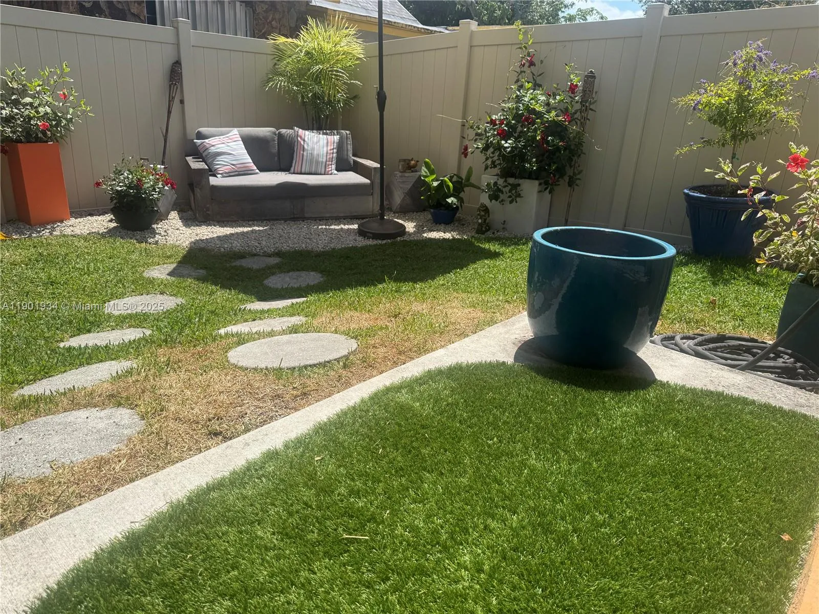 798 Ne 43 St, Oakland Park, Florida 33334, Oakland Park, Florida 33334, ,Residential Income,For Sale,798 Ne 43 St, Oakland Park, Florida 33334,A11901934