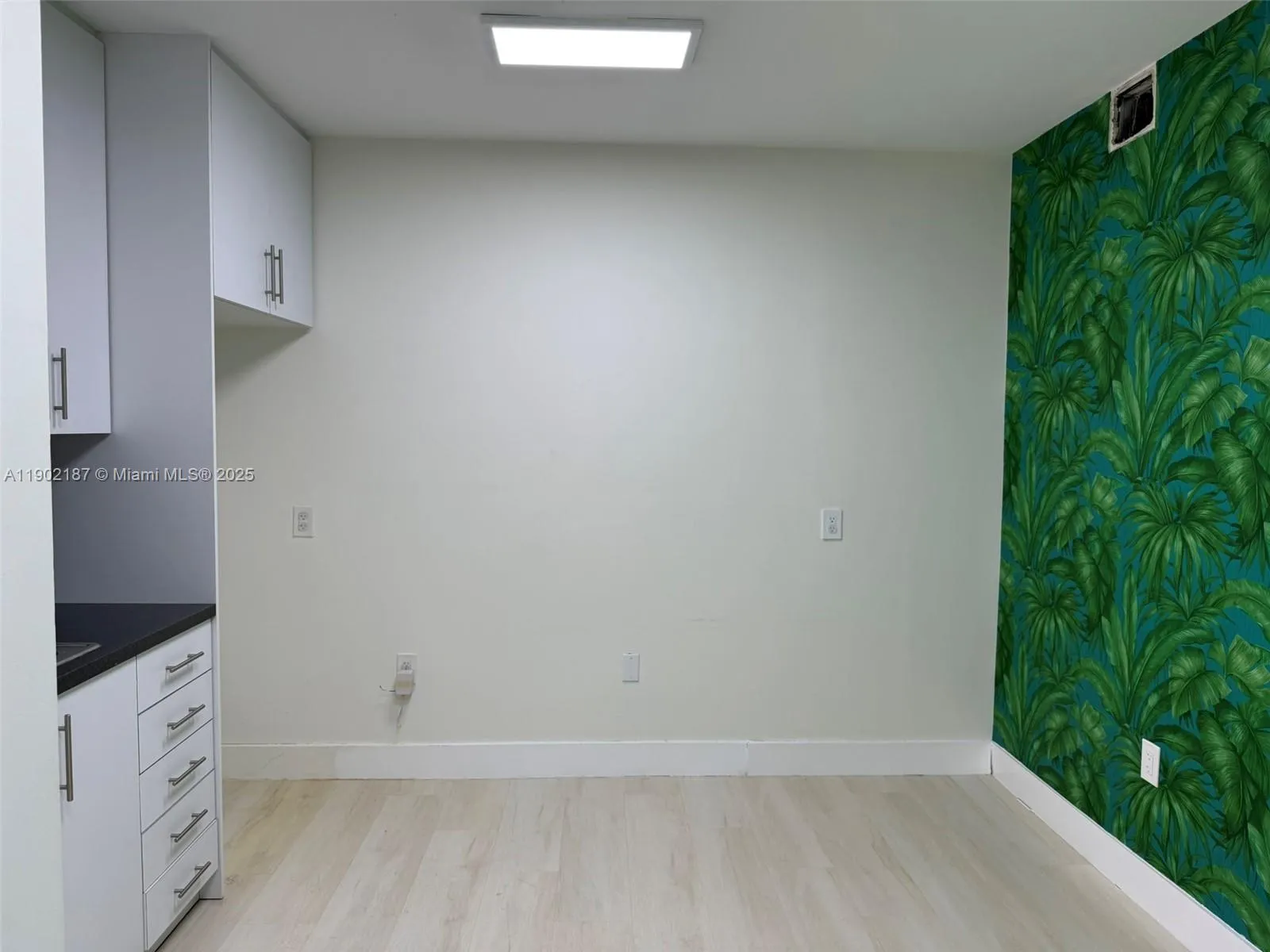 220 Miracle Mile B221, Coral Gables, Florida 33134, Coral Gables, Florida 33134, ,Commercial Lease,For Rent,220 Miracle Mile B221, Coral Gables, Florida 33134,A11902187