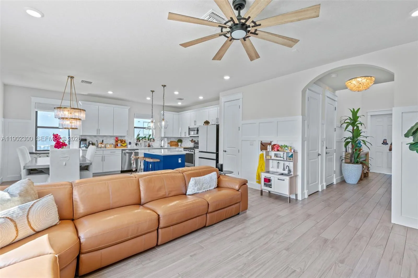 2434 Primrose Pl, Oakland Park, Florida 33309, Oakland Park, Florida 33309, 3 Bedrooms Bedrooms, ,2 BathroomsBathrooms,Residential,For Sale,2434 Primrose Pl, Oakland Park, Florida 33309,A11902300