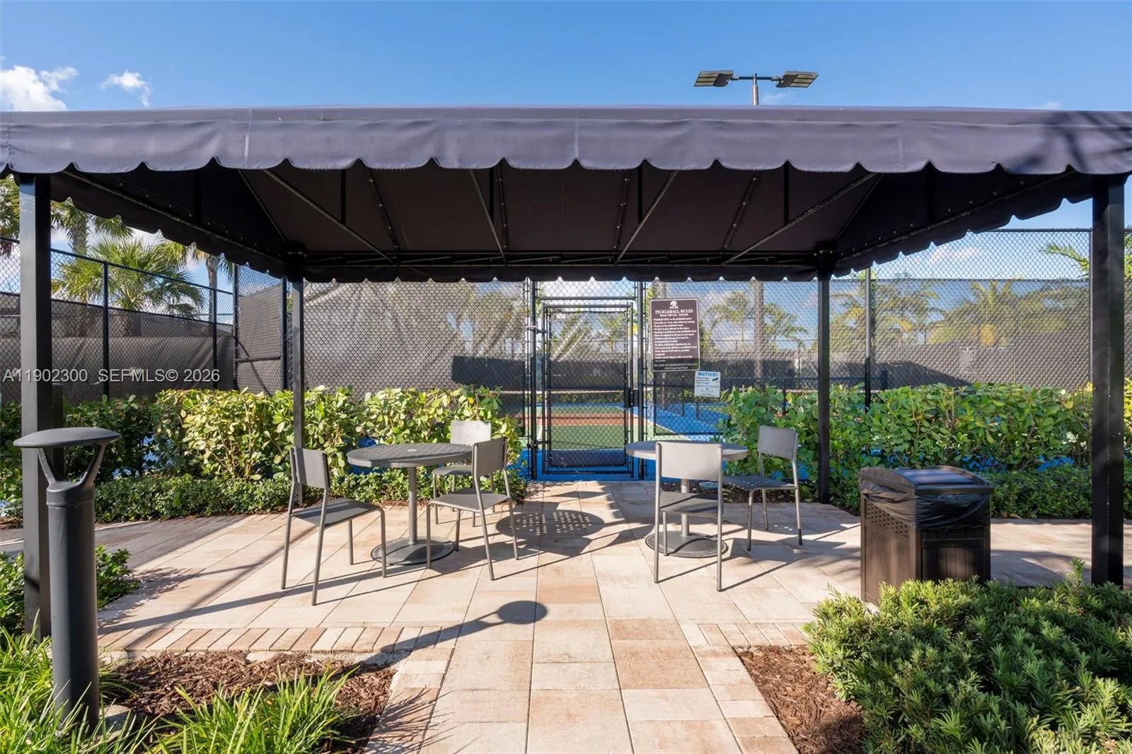 2434 Primrose Pl, Oakland Park, Florida 33309, Oakland Park, Florida 33309, 3 Bedrooms Bedrooms, ,2 BathroomsBathrooms,Residential,For Sale,2434 Primrose Pl, Oakland Park, Florida 33309,A11902300