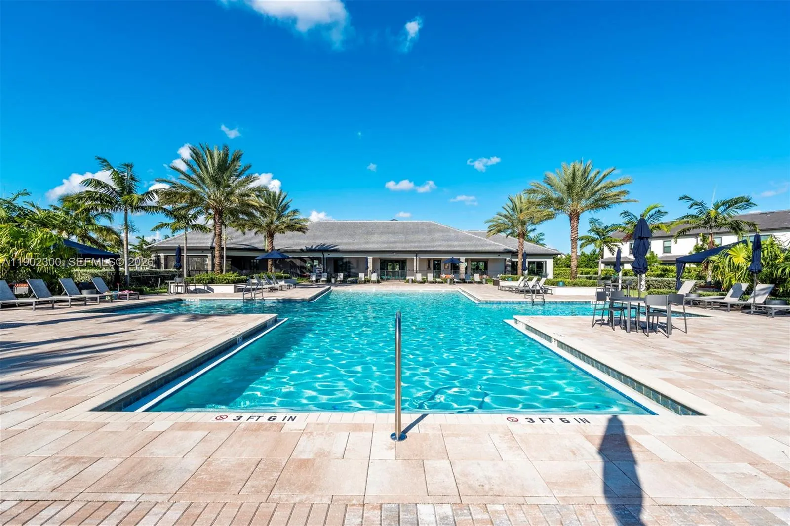 2434 Primrose Pl, Oakland Park, Florida 33309, Oakland Park, Florida 33309, 3 Bedrooms Bedrooms, ,2 BathroomsBathrooms,Residential,For Sale,2434 Primrose Pl, Oakland Park, Florida 33309,A11902300