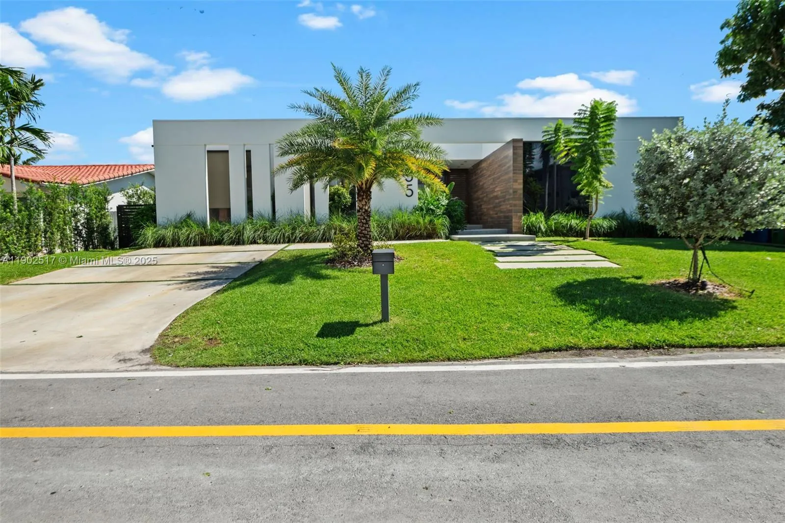 655 Layne Blvd 0, Hallandale Beach, Florida 33009, Hallandale Beach, Florida 33009, 4 Bedrooms Bedrooms, ,5 BathroomsBathrooms,Residential Lease,For Rent,655 Layne Blvd 0, Hallandale Beach, Florida 33009,A11902517