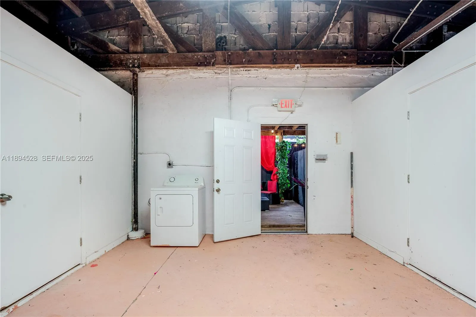 1121 Nw 29th St, Miami, Florida 33127, Miami, Florida 33127, ,Business Opportunity,For Sale,1121 Nw 29th St, Miami, Florida 33127,A11894528