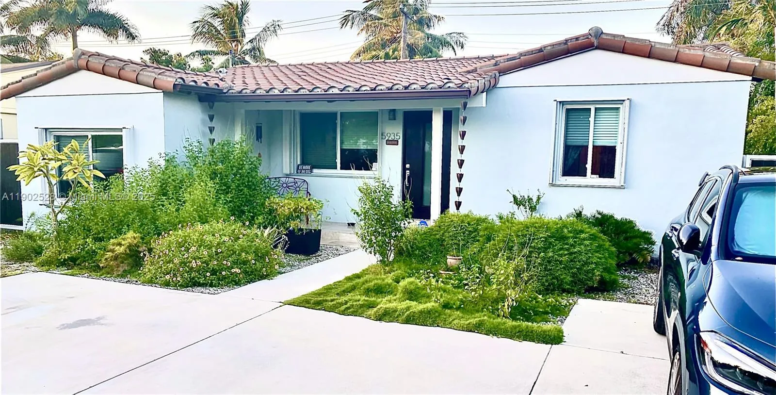 5935 Sw 42nd St, Miami, Florida 33155, Miami, Florida 33155, 3 Bedrooms Bedrooms, ,2 BathroomsBathrooms,Residential,For Sale,5935 Sw 42nd St, Miami, Florida 33155,A11902528