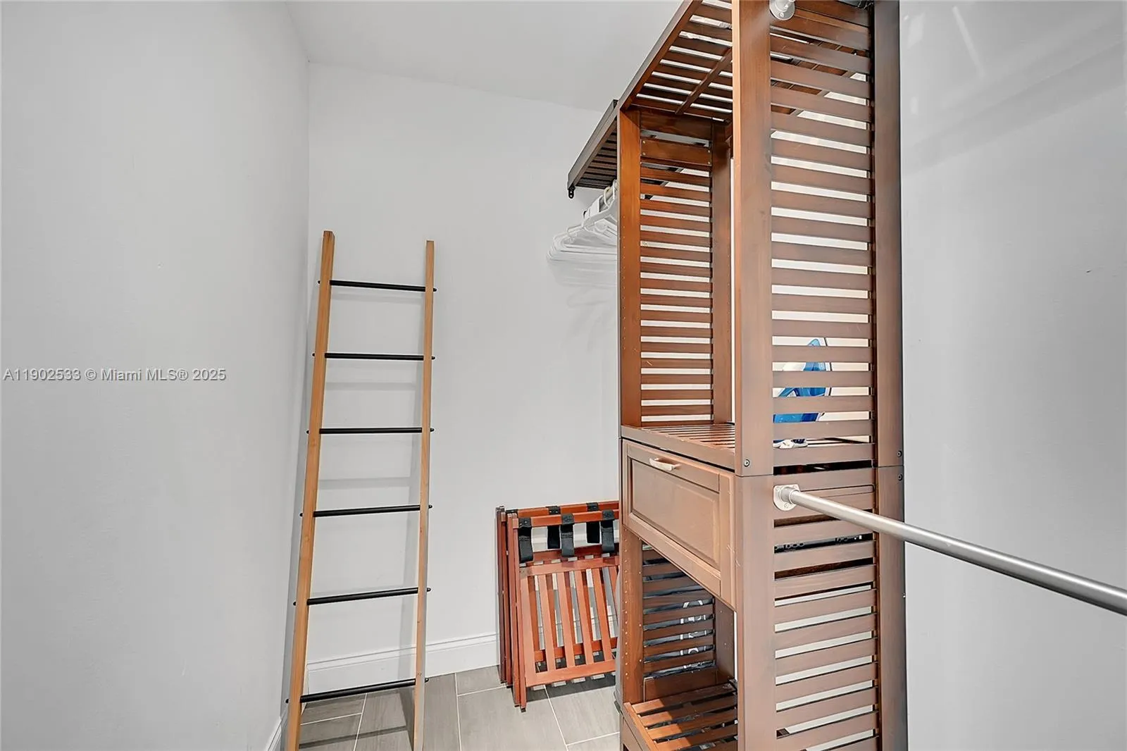 9841 Sw 1st St 9841, Plantation, Florida 33324, Plantation, Florida 33324, 4 Bedrooms Bedrooms, ,2 BathroomsBathrooms,Residential Lease,For Rent,9841 Sw 1st St 9841, Plantation, Florida 33324,A11902533