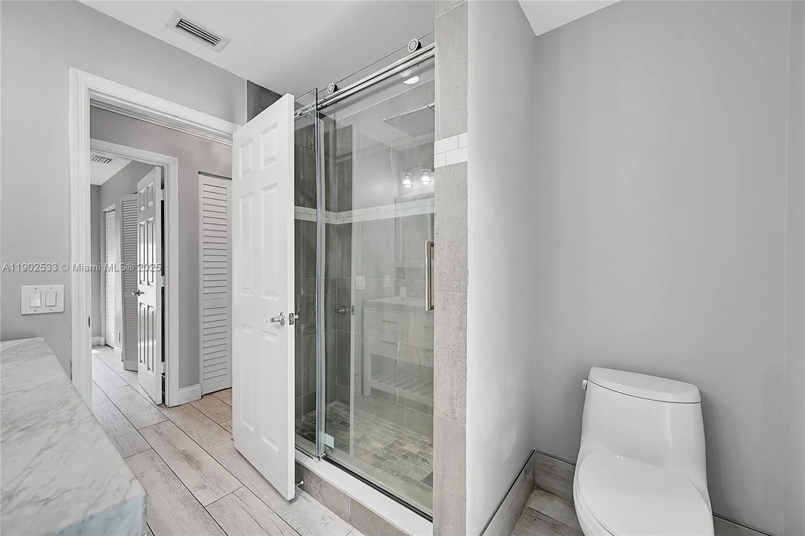 9841 Sw 1st St 9841, Plantation, Florida 33324, Plantation, Florida 33324, 4 Bedrooms Bedrooms, ,2 BathroomsBathrooms,Residential Lease,For Rent,9841 Sw 1st St 9841, Plantation, Florida 33324,A11902533