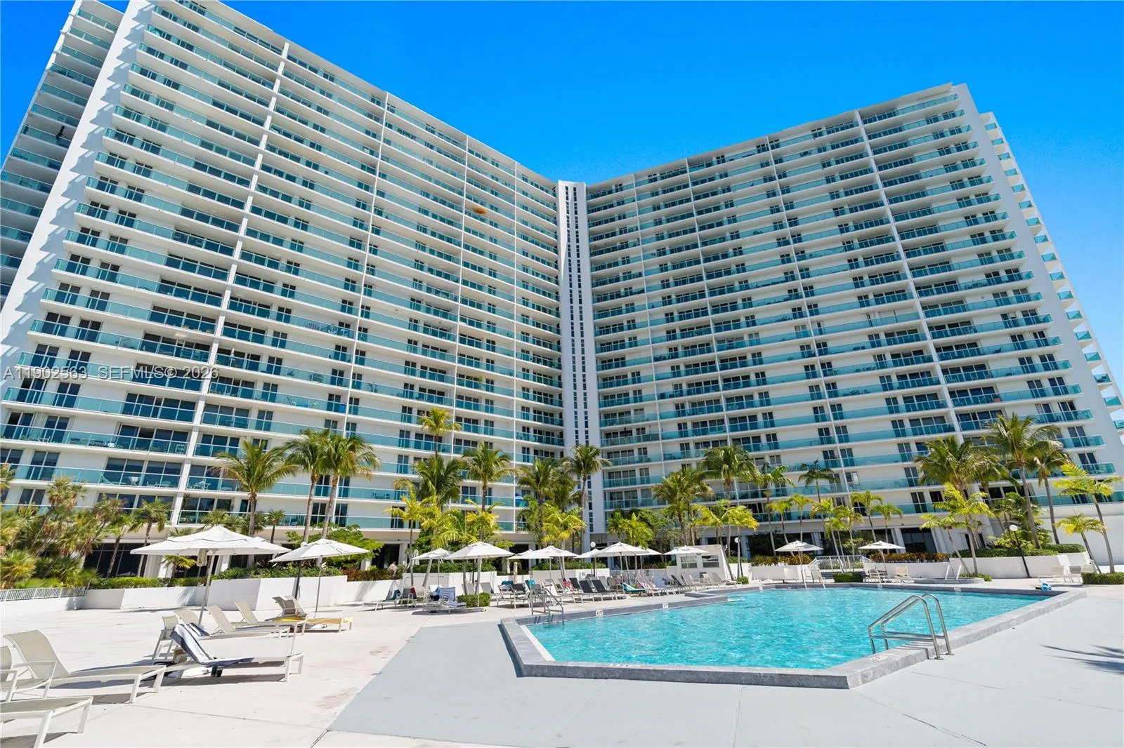 100 Bayview Dr 1901, Sunny Isles Beach, Florida 33, Sunny Isles Beach, Florida 33160, 2 Bedrooms Bedrooms, ,2 BathroomsBathrooms,Residential,For Sale,100 Bayview Dr 1901, Sunny Isles Beach, Florida 33,A11902563