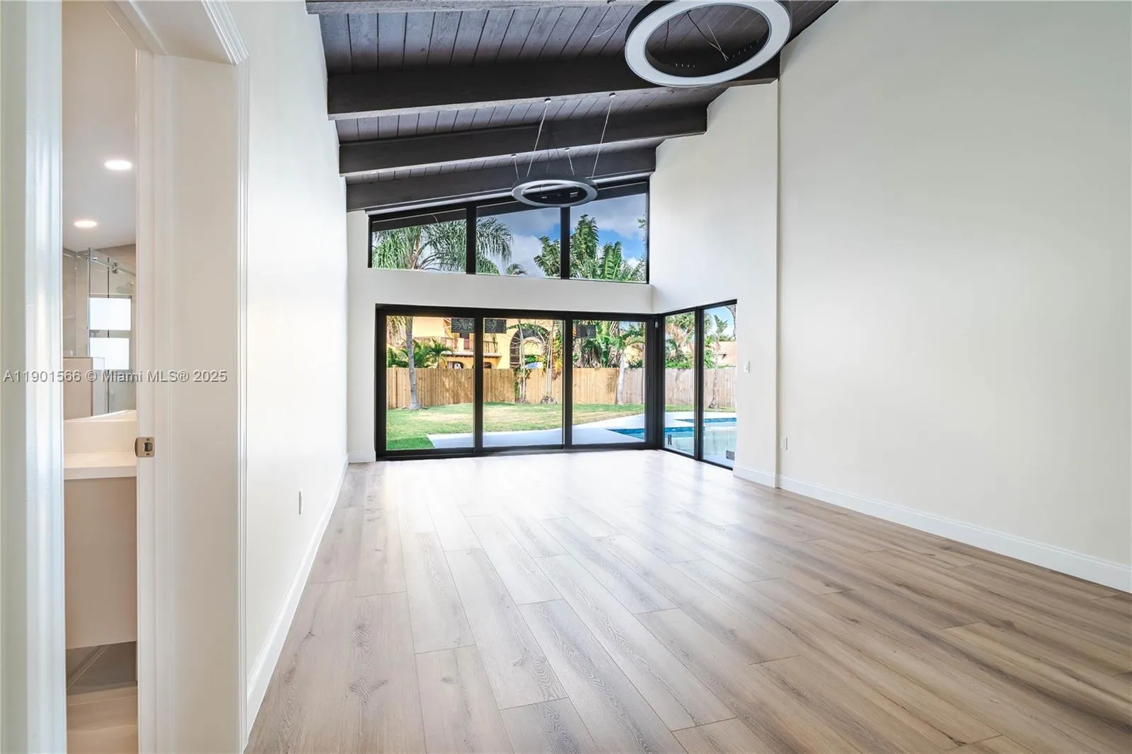 842 W Coco Plum Cir, Plantation, Florida 33324, Plantation, Florida 33324, 3 Bedrooms Bedrooms, ,3 BathroomsBathrooms,Residential,For Sale,842 W Coco Plum Cir, Plantation, Florida 33324,A11901566