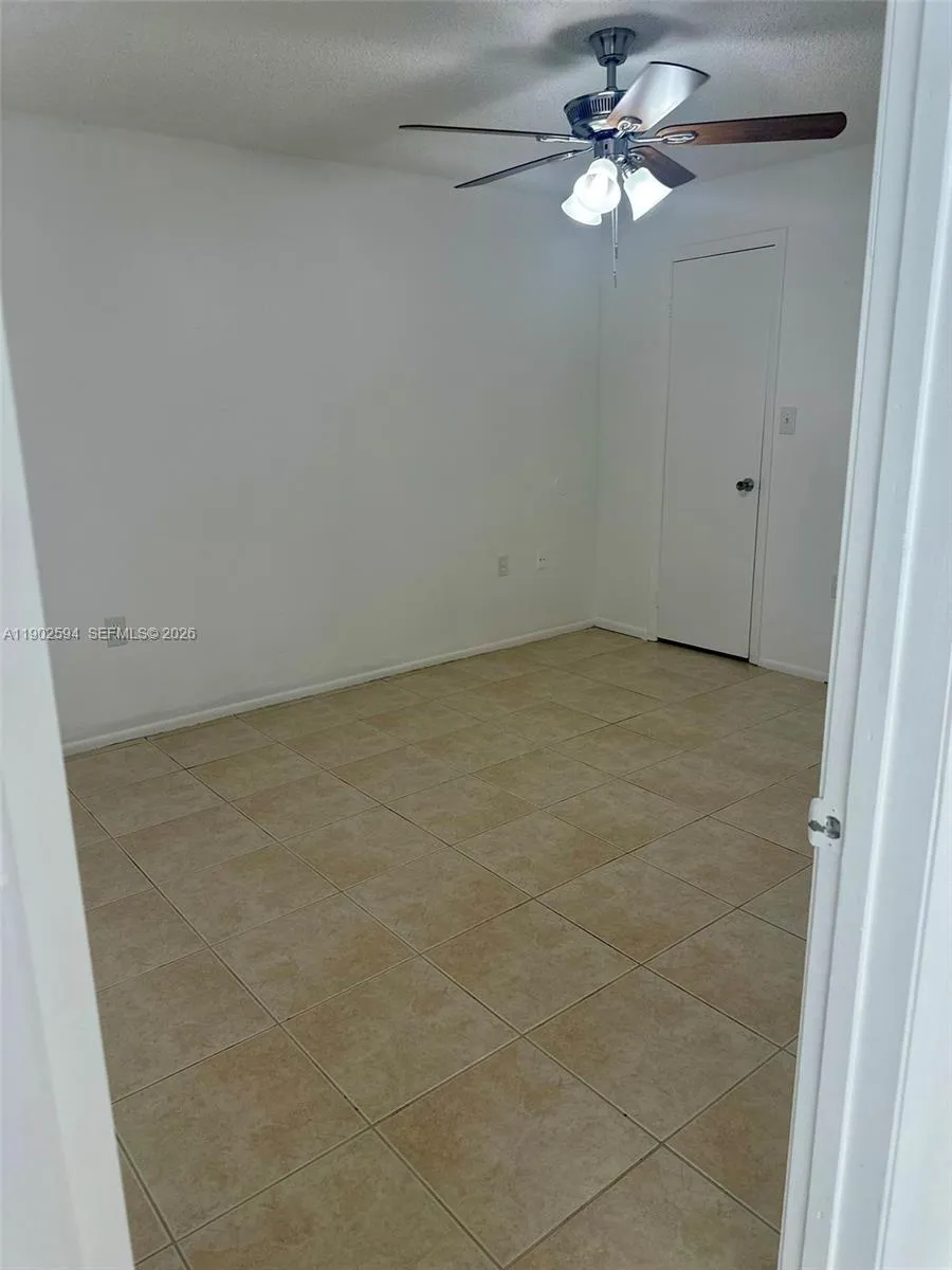 10581 Sw 155th Ct 1214, Miami, Florida 33196, Miami, Florida 33196, 2 Bedrooms Bedrooms, ,2 BathroomsBathrooms,Residential Lease,For Rent,10581 Sw 155th Ct 1214, Miami, Florida 33196,A11902594