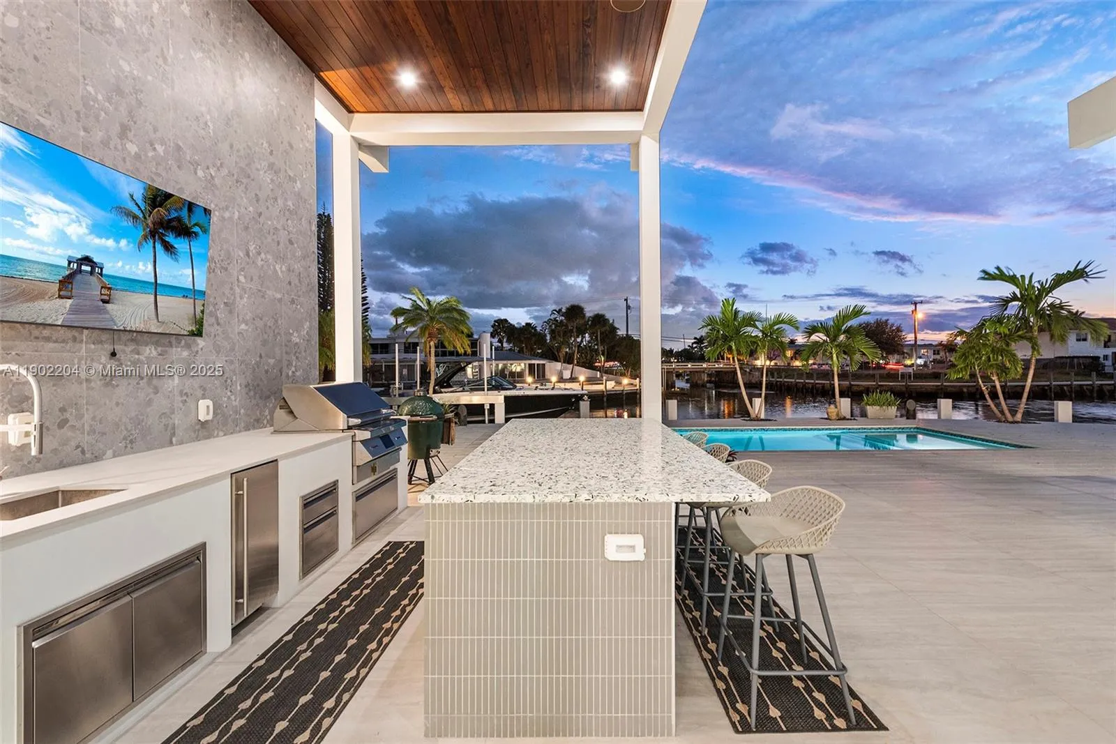 3701 Ne 26th Ave 1, Lighthouse Point, Florida 3306, Lighthouse Point, Florida 33064, 3 Bedrooms Bedrooms, ,4 BathroomsBathrooms,Residential Lease,For Rent,3701 Ne 26th Ave 1, Lighthouse Point, Florida 3306,A11902204