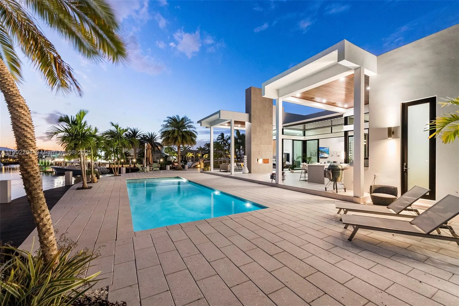 3701 Ne 26th Ave 1, Lighthouse Point, Florida 3306, Lighthouse Point, Florida 33064, 3 Bedrooms Bedrooms, ,4 BathroomsBathrooms,Residential Lease,For Rent,3701 Ne 26th Ave 1, Lighthouse Point, Florida 3306,A11902204