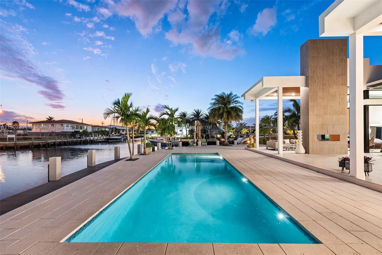 3701 Ne 26th Ave 1, Lighthouse Point, Florida 3306, Lighthouse Point, Florida 33064, 3 Bedrooms Bedrooms, ,4 BathroomsBathrooms,Residential Lease,For Rent,3701 Ne 26th Ave 1, Lighthouse Point, Florida 3306,A11902204