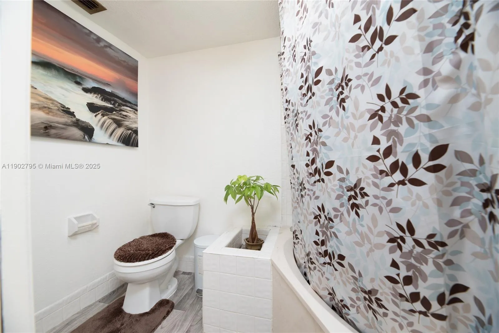 1720 Hammock Blvd 209, Coconut Creek, Florida 3306, Coconut Creek, Florida 33063, 2 Bedrooms Bedrooms, ,2 BathroomsBathrooms,Residential,For Sale,1720 Hammock Blvd 209, Coconut Creek, Florida 3306,A11902795