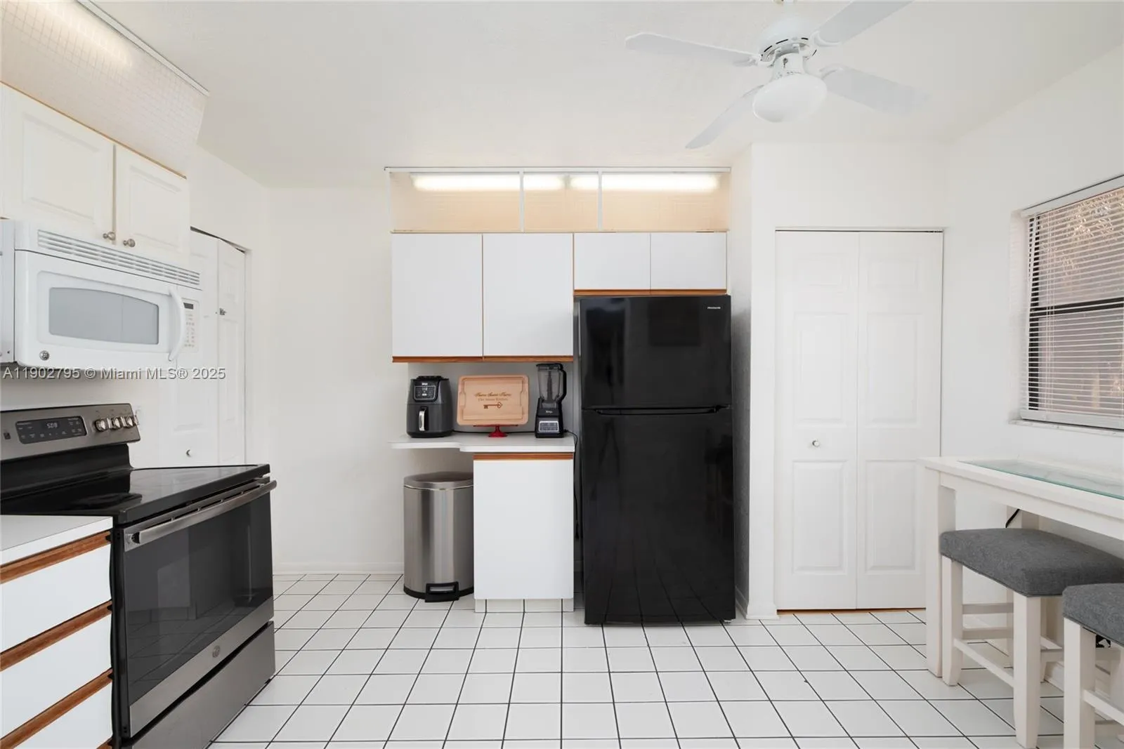 1720 Hammock Blvd 209, Coconut Creek, Florida 3306, Coconut Creek, Florida 33063, 2 Bedrooms Bedrooms, ,2 BathroomsBathrooms,Residential,For Sale,1720 Hammock Blvd 209, Coconut Creek, Florida 3306,A11902795