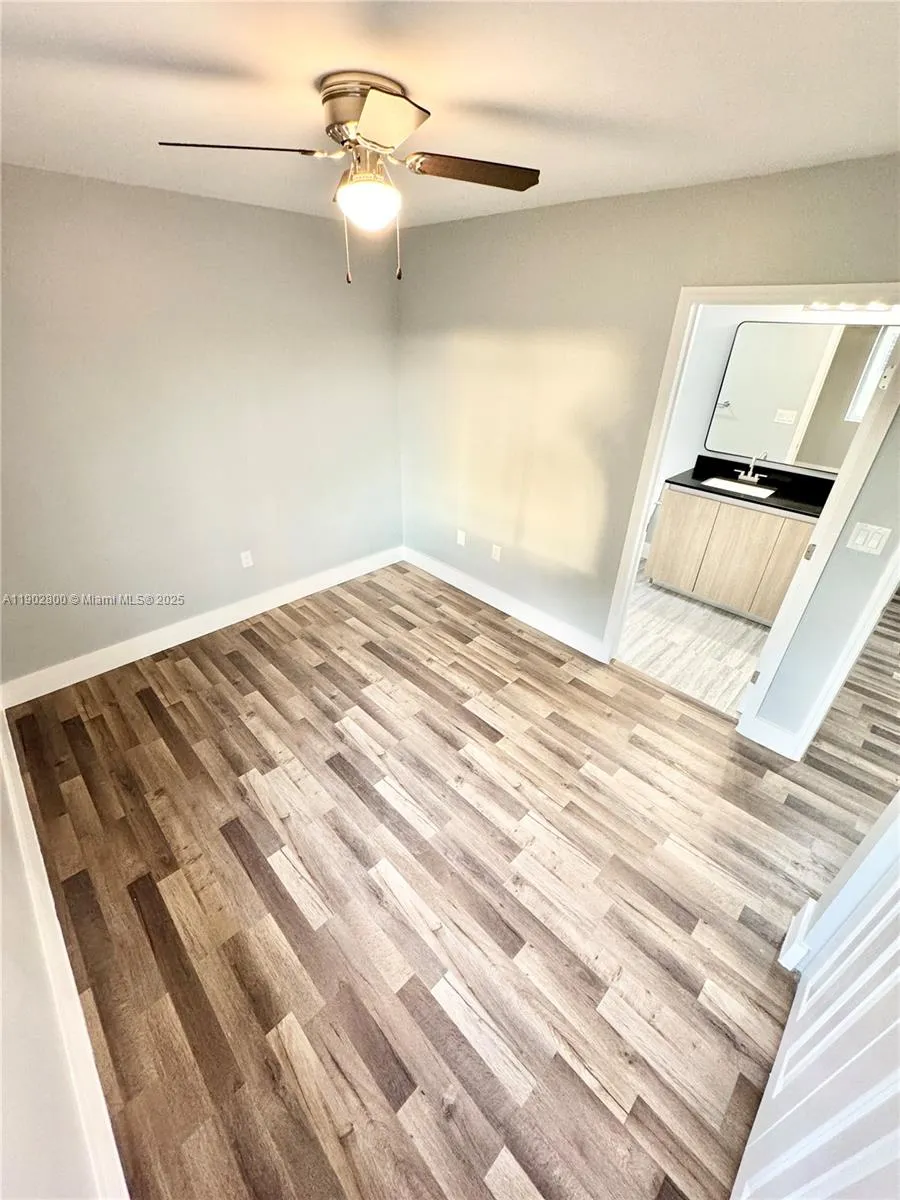 926 Nw 2nd St, Fort Lauderdale, Florida 33311, Fort Lauderdale, Florida 33311, ,Residential Income,For Sale,926 Nw 2nd St, Fort Lauderdale, Florida 33311,A11902800