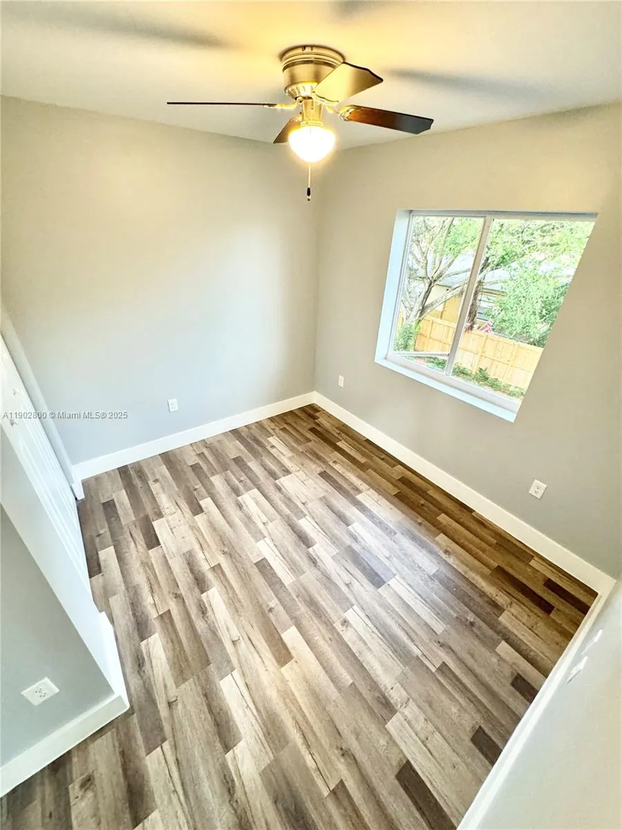 926 Nw 2nd St, Fort Lauderdale, Florida 33311, Fort Lauderdale, Florida 33311, ,Residential Income,For Sale,926 Nw 2nd St, Fort Lauderdale, Florida 33311,A11902800