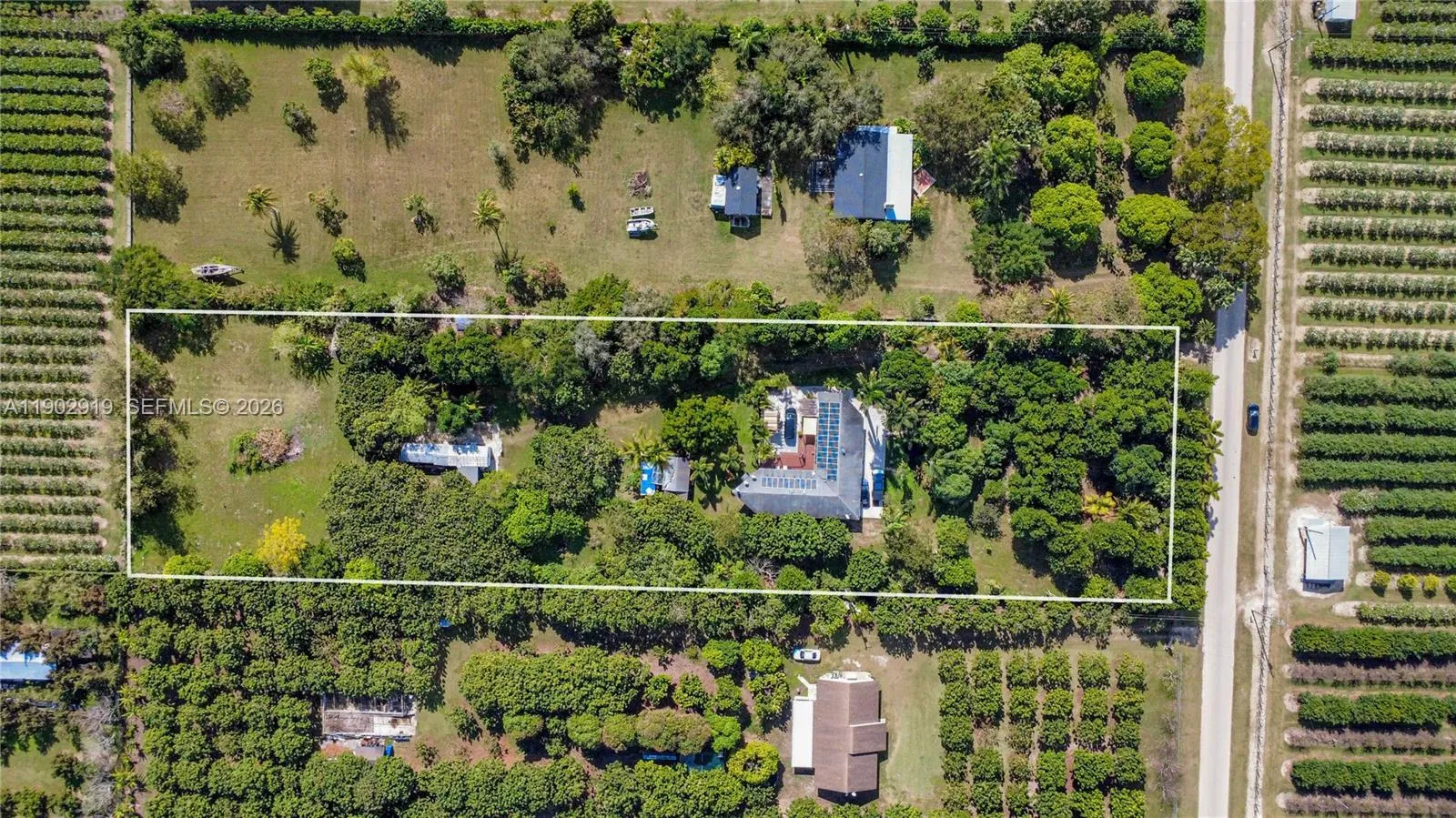 37225 Sw 214th Ave, Homestead, Florida 33034, Homestead, Florida 33034, 3 Bedrooms Bedrooms, ,2 BathroomsBathrooms,Residential Lease,For Rent,37225 Sw 214th Ave, Homestead, Florida 33034,A11902919