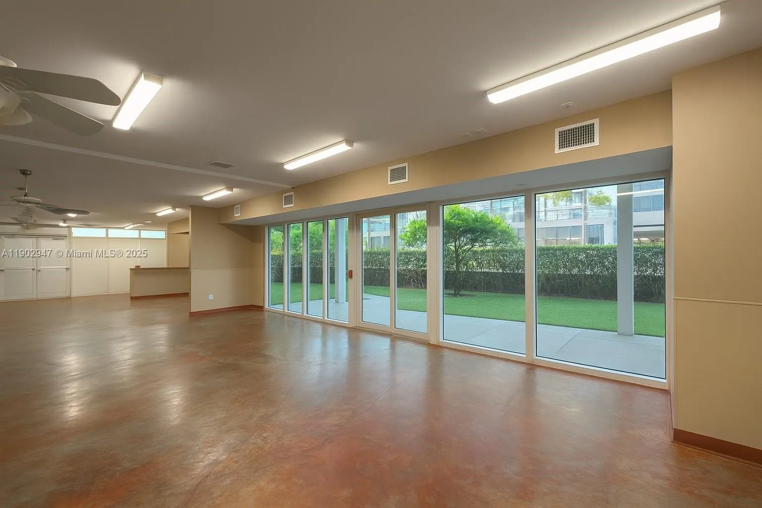 Main office area\r\n\r\nThis picture may have been staged or AI edited for visual purposes