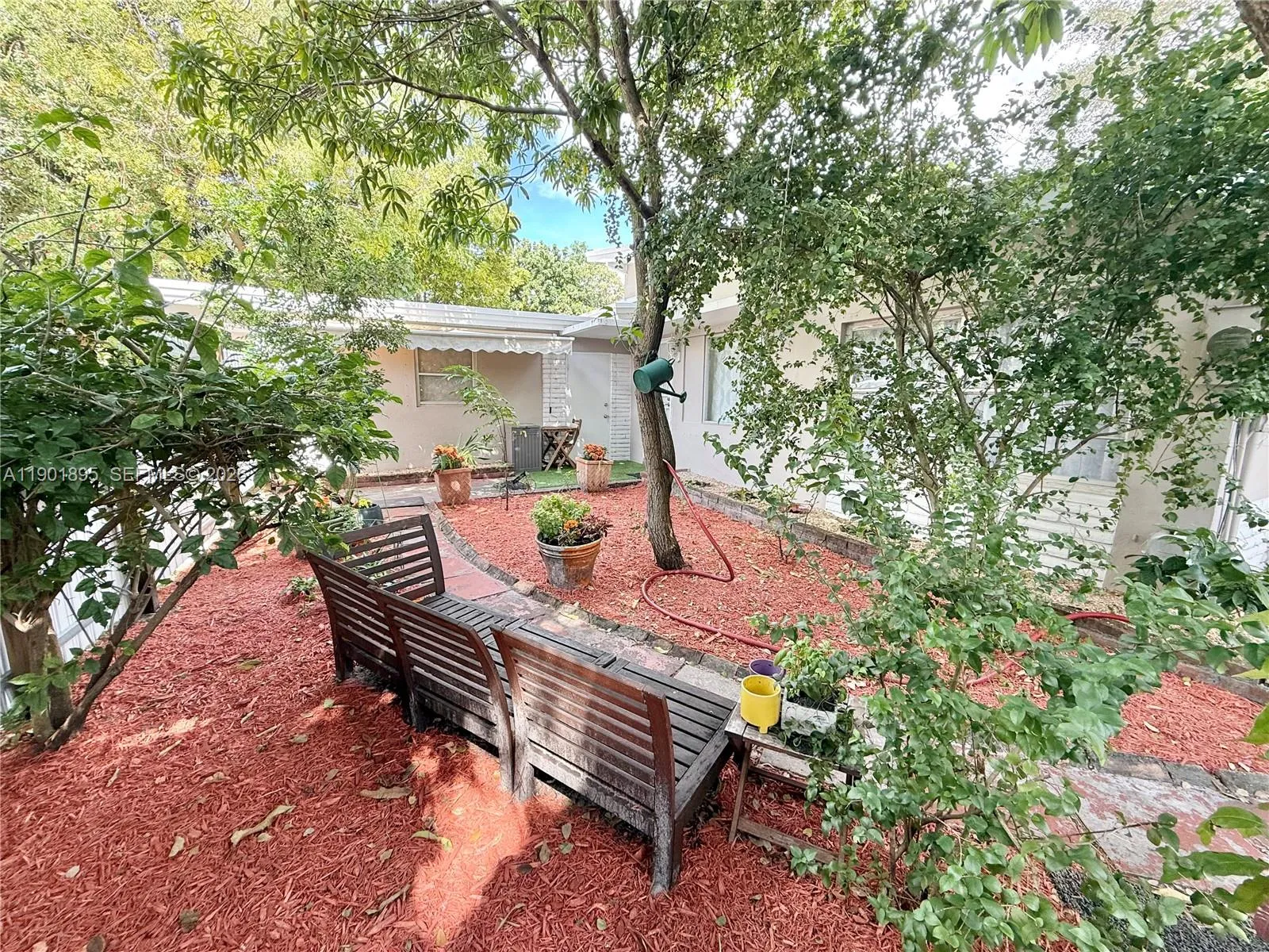 917 N 26th Ave, Hollywood, Florida 33020, Hollywood, Florida 33020, 6 Bedrooms Bedrooms, ,3 BathroomsBathrooms,Residential,For Sale,917 N 26th Ave, Hollywood, Florida 33020,A11901895