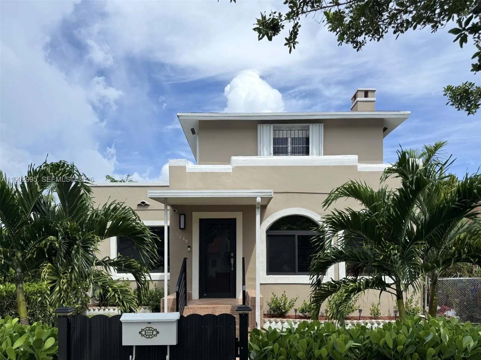 1835 Sw 10th St, Miami, Florida 33135, Miami, Florida 33135, 6 Bedrooms Bedrooms, ,4 BathroomsBathrooms,Residential,For Sale,1835 Sw 10th St, Miami, Florida 33135,A11902995