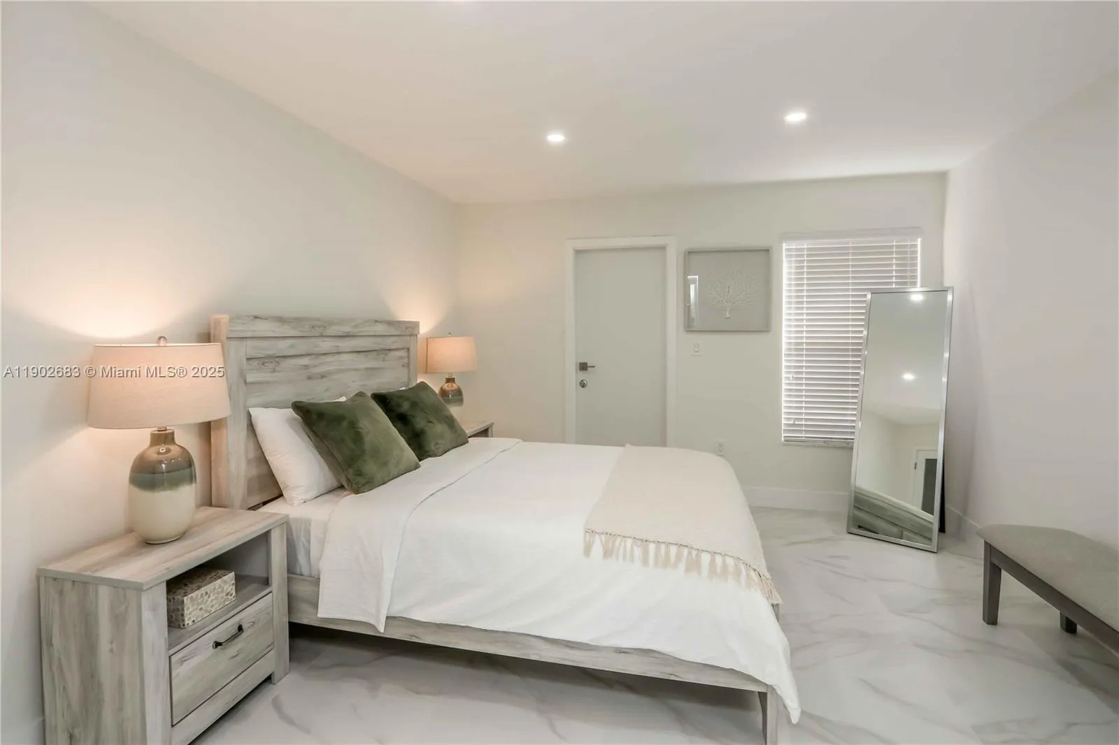 1030 Sw 10th Ave, Miami, Florida 33130, Miami, Florida 33130, ,Residential Income,For Sale,1030 Sw 10th Ave, Miami, Florida 33130,A11902683