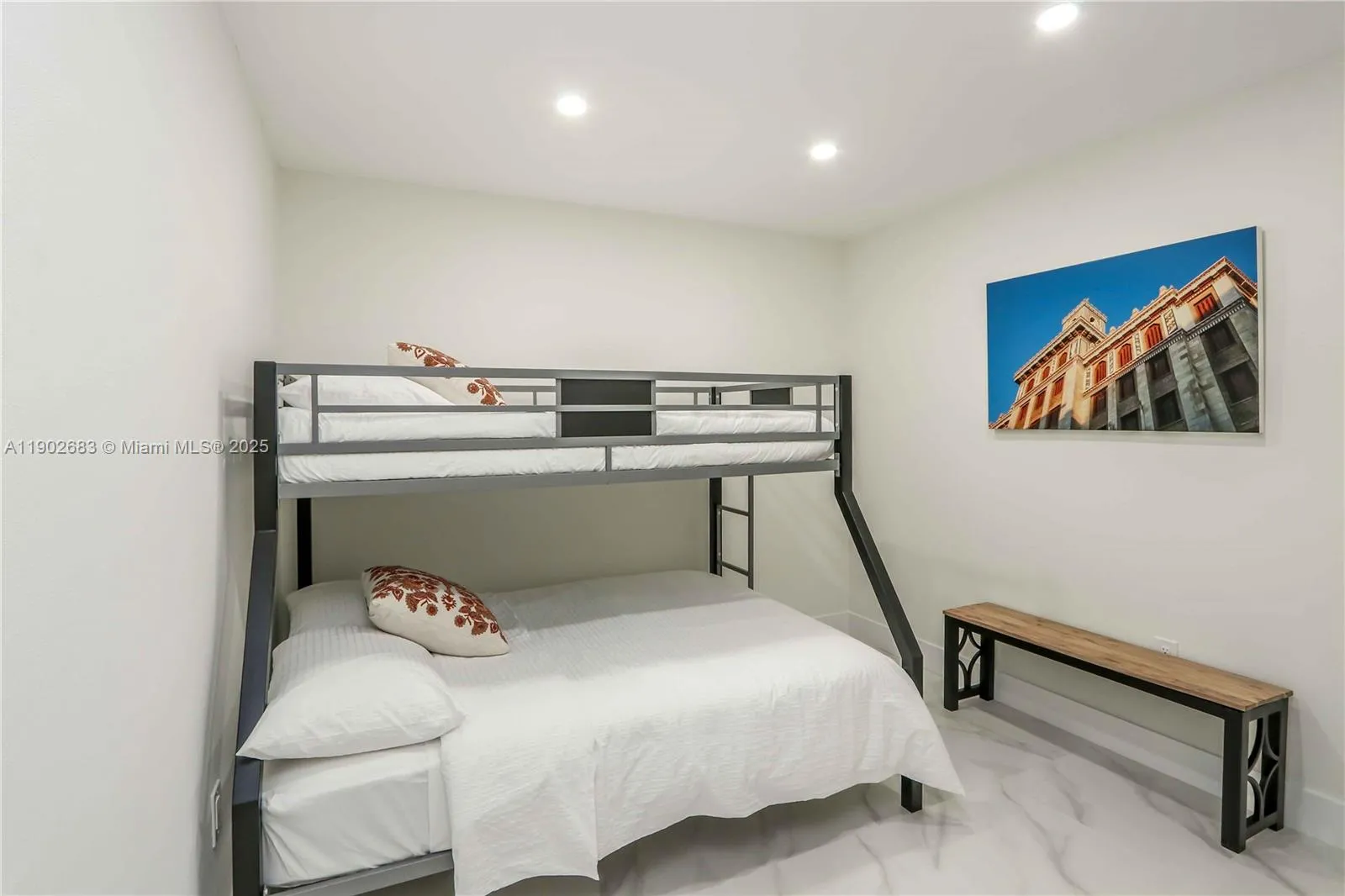 1030 Sw 10th Ave, Miami, Florida 33130, Miami, Florida 33130, ,Residential Income,For Sale,1030 Sw 10th Ave, Miami, Florida 33130,A11902683