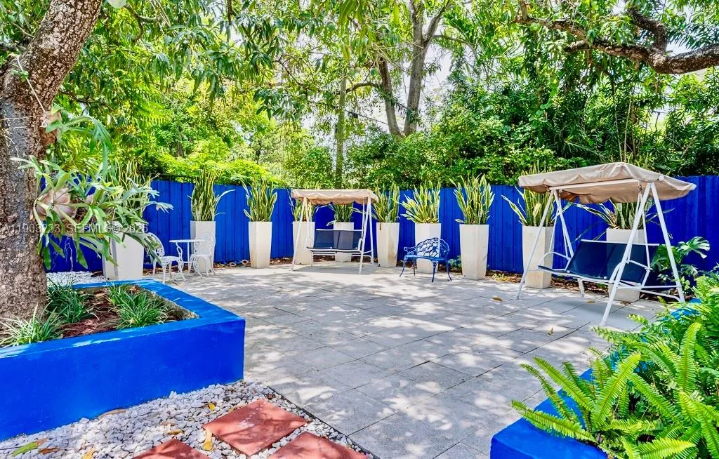 126 Nw 33 St, Miami, Florida 33127, Miami, Florida 33127, ,Residential Income,For Sale,126 Nw 33 St, Miami, Florida 33127,A11903223