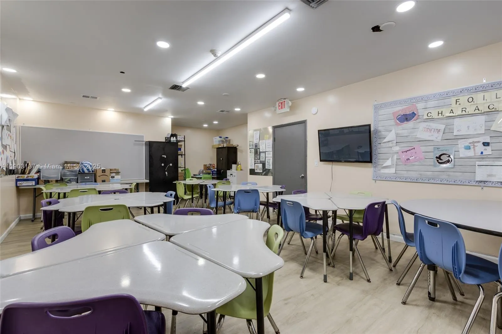 16190 Ne 11th Ct, North Miami Beach, Florida 33162, North Miami Beach, Florida 33162, ,Commercial Sale,For Sale,16190 Ne 11th Ct, North Miami Beach, Florida 33162,A11903137