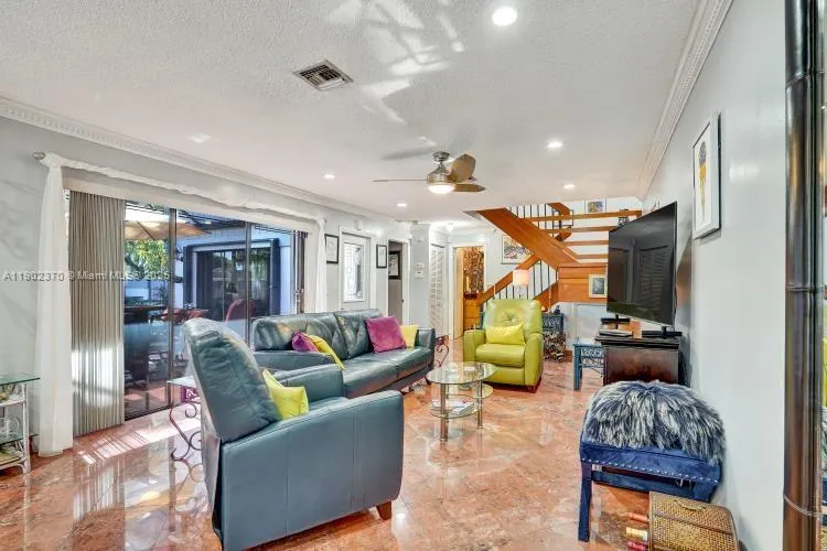 10026 Nw 52nd Ter, Doral, Florida 33178, Doral, Florida 33178, 3 Bedrooms Bedrooms, ,3 BathroomsBathrooms,Residential,For Sale,10026 Nw 52nd Ter, Doral, Florida 33178,A11902370