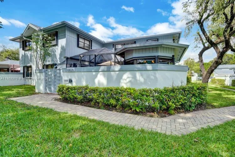 10026 Nw 52nd Ter, Doral, Florida 33178, Doral, Florida 33178, 3 Bedrooms Bedrooms, ,3 BathroomsBathrooms,Residential,For Sale,10026 Nw 52nd Ter, Doral, Florida 33178,A11902370