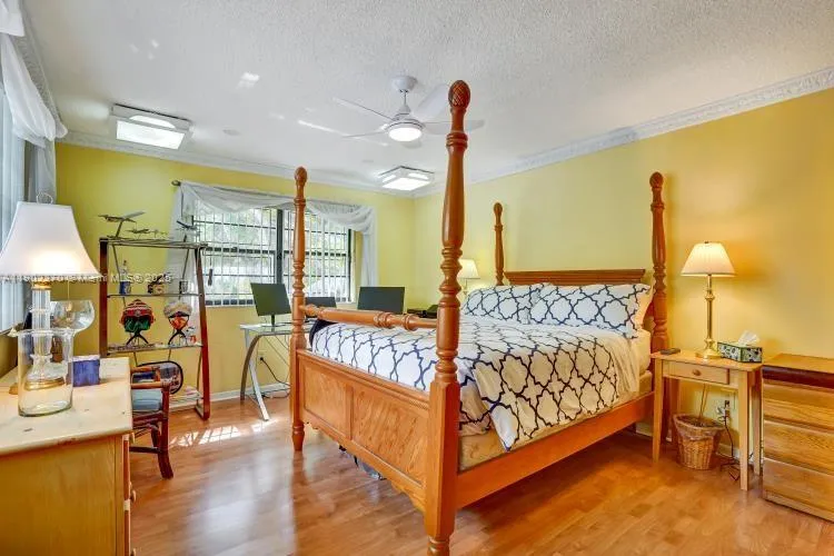 10026 Nw 52nd Ter, Doral, Florida 33178, Doral, Florida 33178, 3 Bedrooms Bedrooms, ,3 BathroomsBathrooms,Residential,For Sale,10026 Nw 52nd Ter, Doral, Florida 33178,A11902370