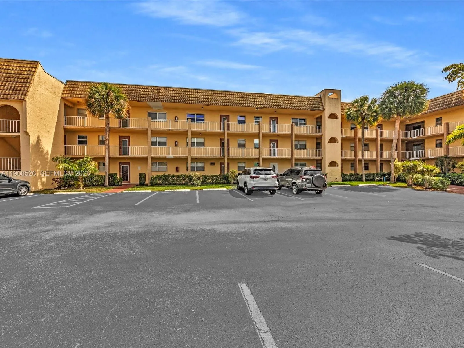 8465 Sunrise Lakes Blvd 212, Sunrise, Florida 3332, Sunrise, Florida 33322, 2 Bedrooms Bedrooms, ,2 BathroomsBathrooms,Residential,For Sale,8465 Sunrise Lakes Blvd 212, Sunrise, Florida 3332,A11900526