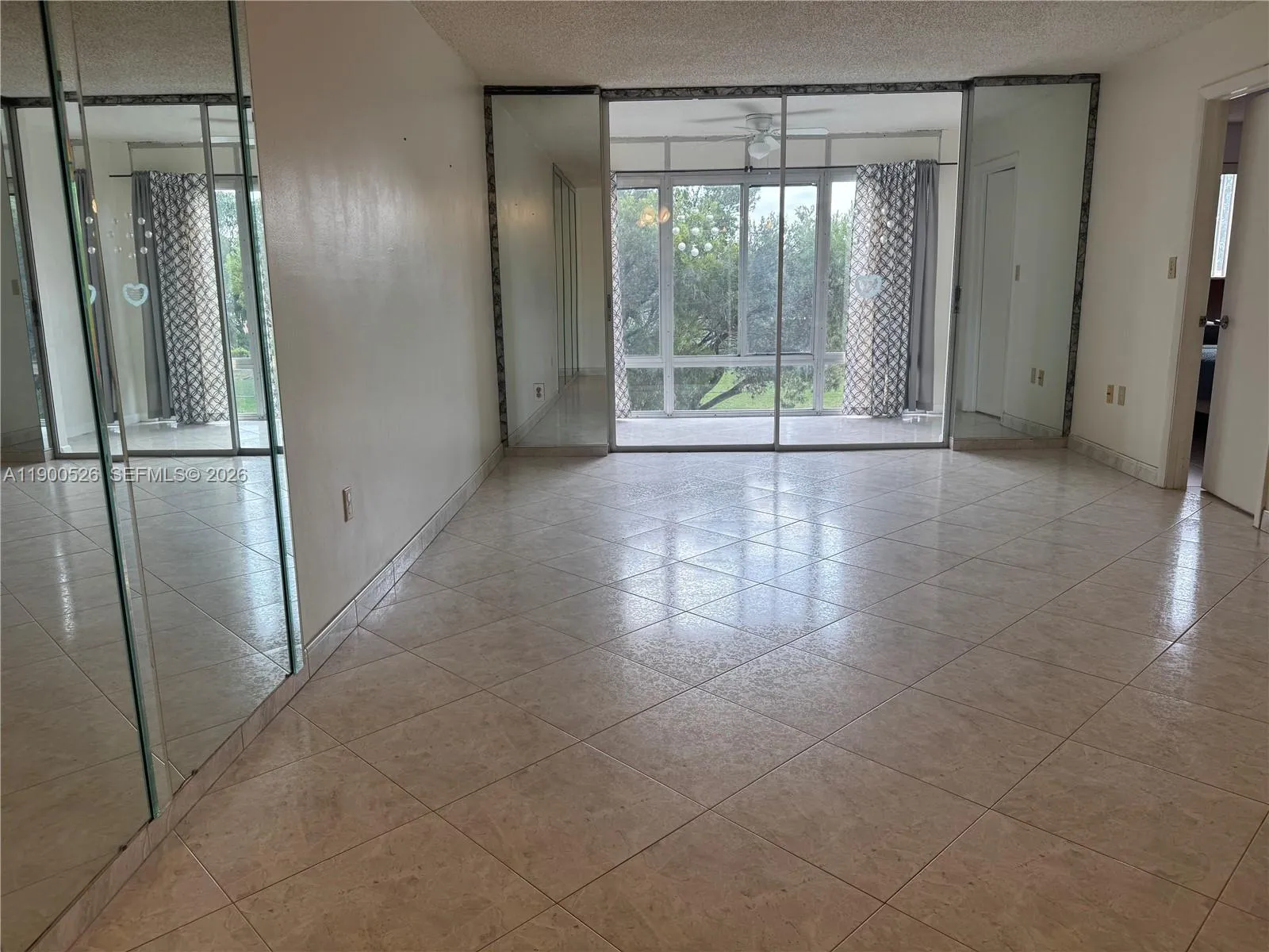 8465 Sunrise Lakes Blvd 212, Sunrise, Florida 3332, Sunrise, Florida 33322, 2 Bedrooms Bedrooms, ,2 BathroomsBathrooms,Residential,For Sale,8465 Sunrise Lakes Blvd 212, Sunrise, Florida 3332,A11900526