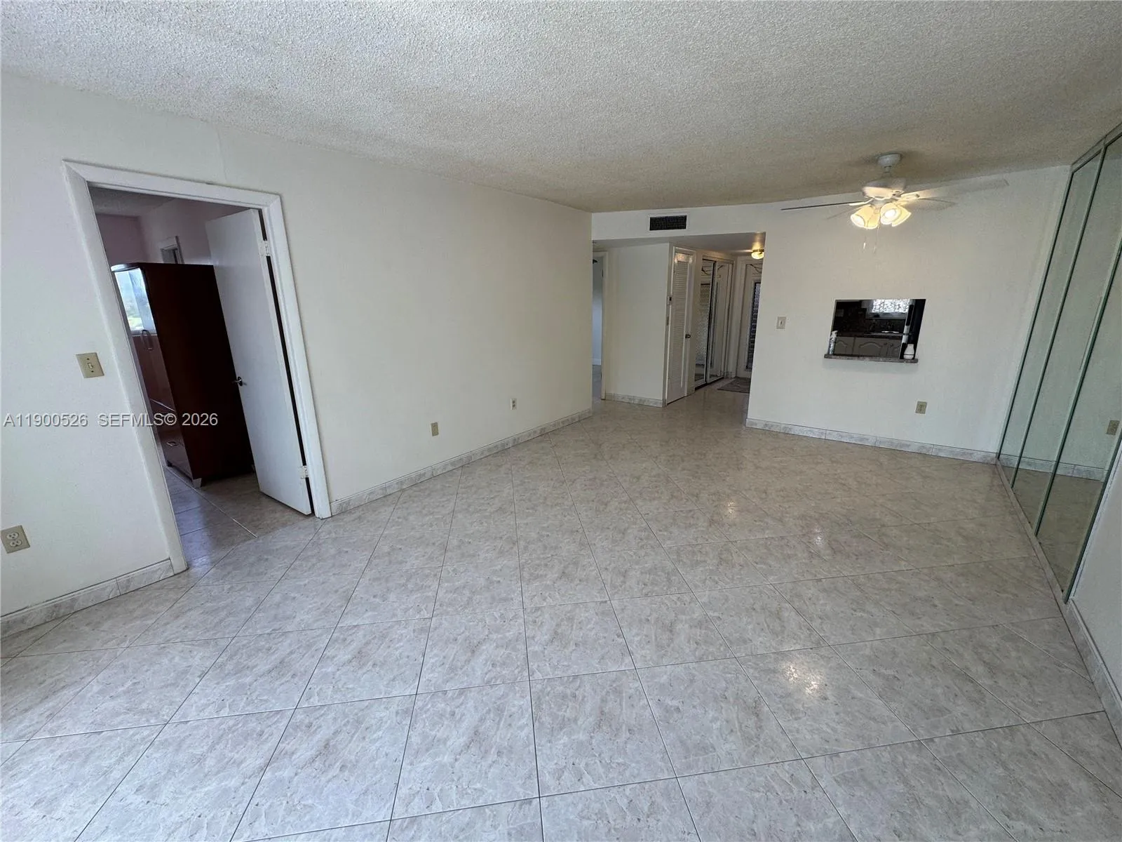 8465 Sunrise Lakes Blvd 212, Sunrise, Florida 3332, Sunrise, Florida 33322, 2 Bedrooms Bedrooms, ,2 BathroomsBathrooms,Residential,For Sale,8465 Sunrise Lakes Blvd 212, Sunrise, Florida 3332,A11900526