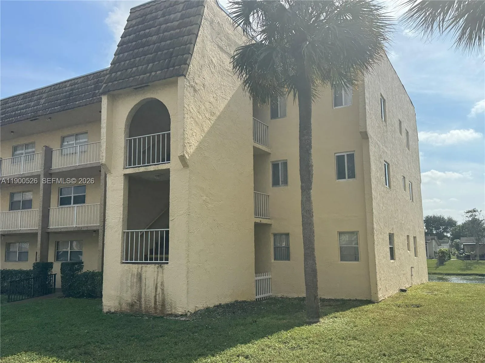 8465 Sunrise Lakes Blvd 212, Sunrise, Florida 3332, Sunrise, Florida 33322, 2 Bedrooms Bedrooms, ,2 BathroomsBathrooms,Residential,For Sale,8465 Sunrise Lakes Blvd 212, Sunrise, Florida 3332,A11900526